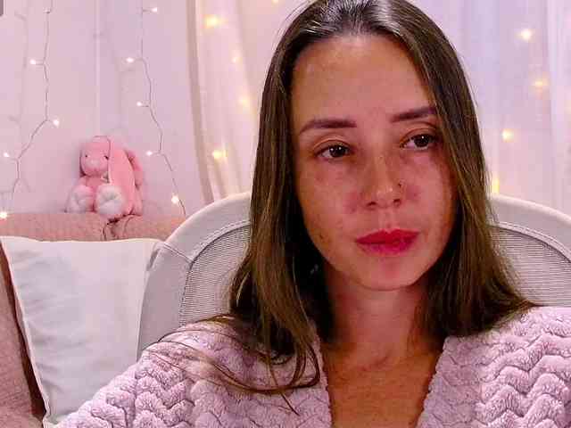 Miss_Milka webcam