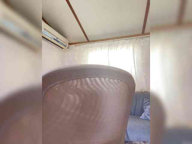 Miss_Milka webcam