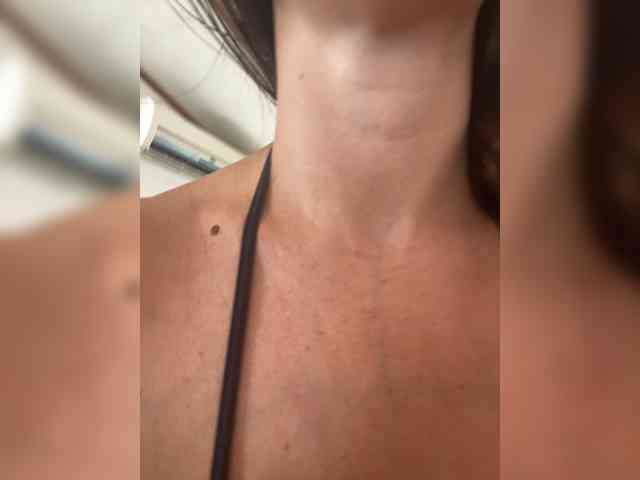 Miss_Milka webcam