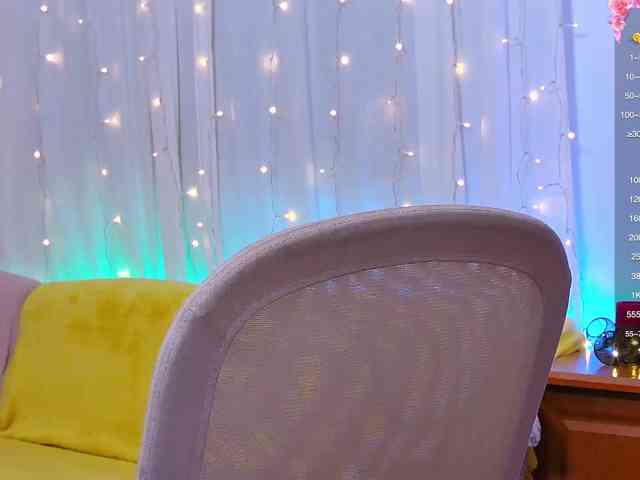 Miss_Milka webcam