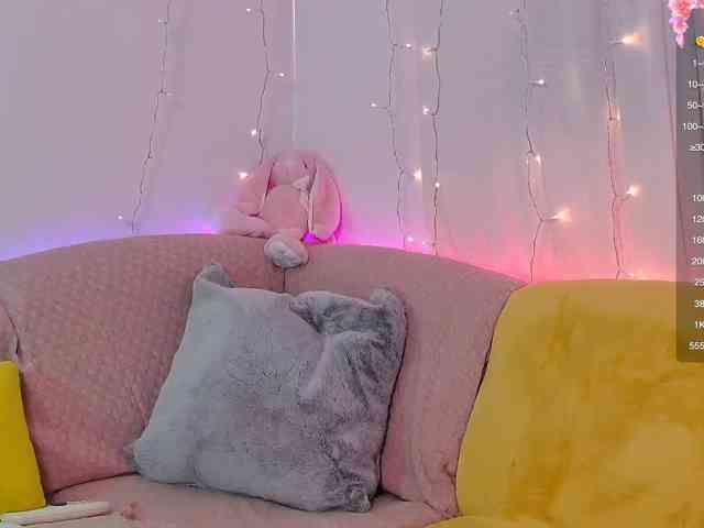Miss_Milka webcam