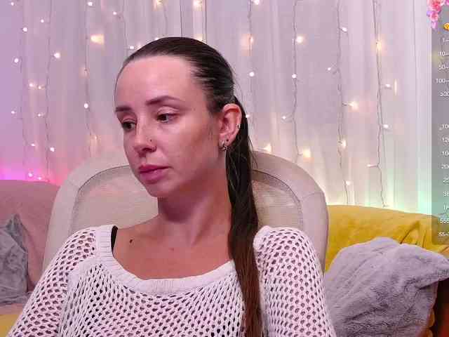 Miss_Milka webcam