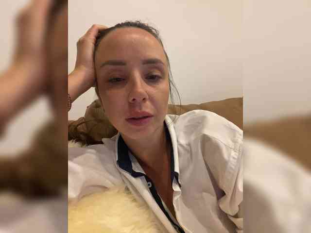 Miss_Milka webcam