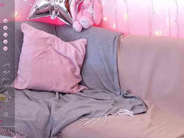 Miss_Milka webcam