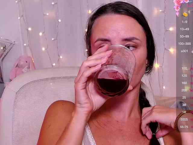 Miss_Milka webcam