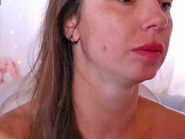 Miss_Milka webcam