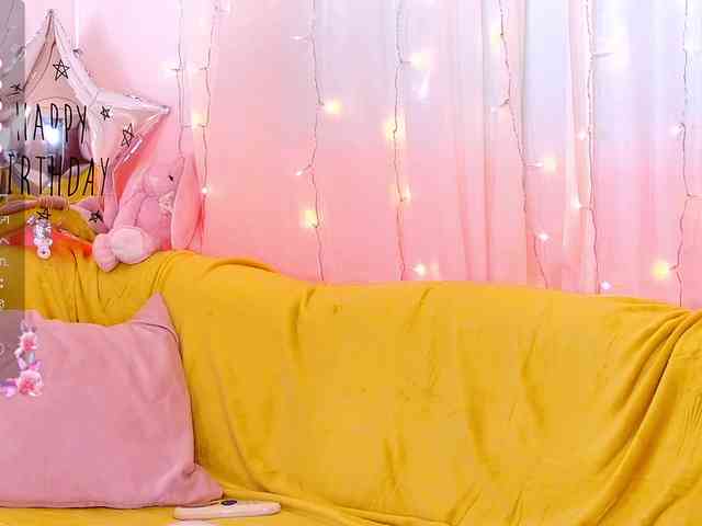 Miss_Milka webcam
