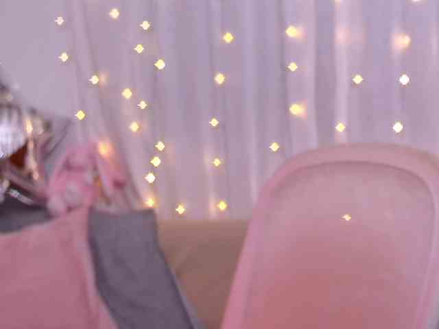 Miss_Milka webcam