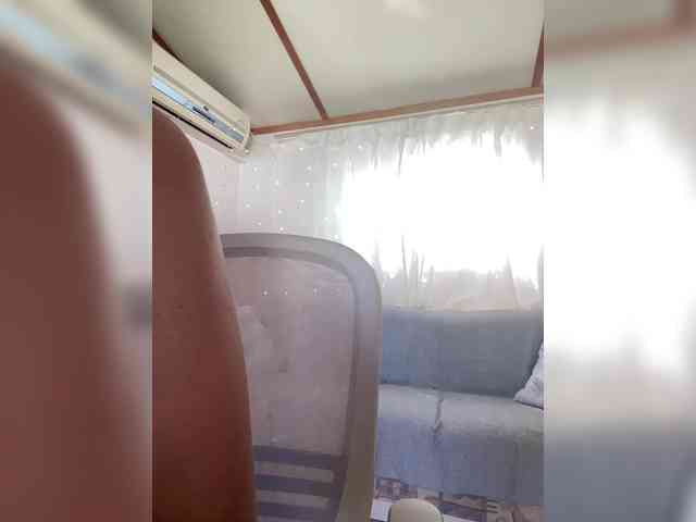 Miss_Milka webcam