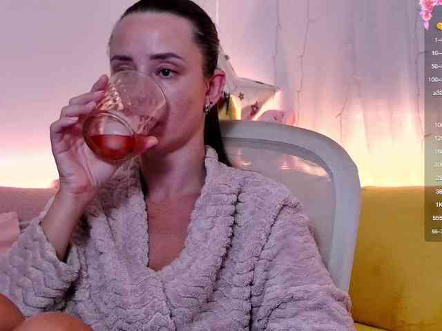 Miss_Milka webcam
