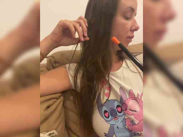 Miss_Milka webcam