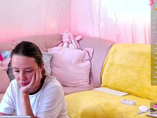 Miss_Milka webcam