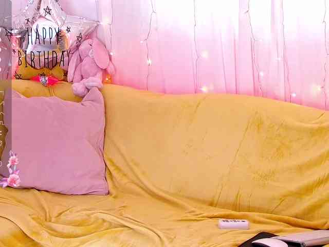 Miss_Milka webcam