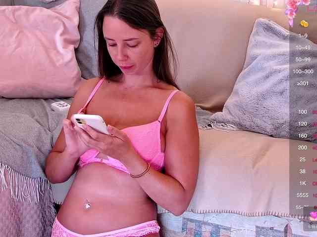 Miss_Milka webcam