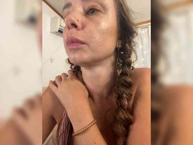 Miss_Milka webcam
