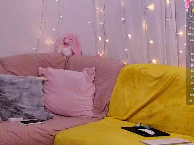 Miss_Milka webcam