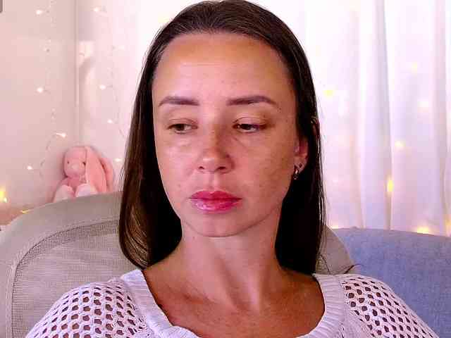 Miss_Milka webcam