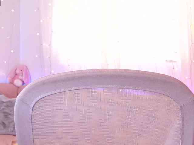 Miss_Milka webcam