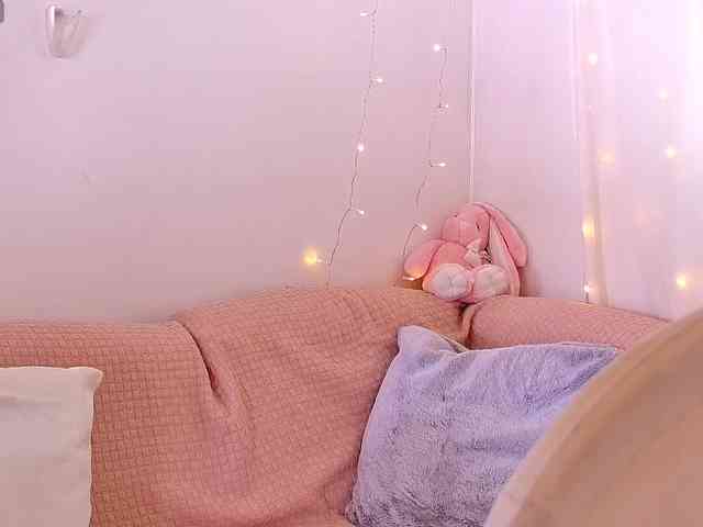 Miss_Milka webcam