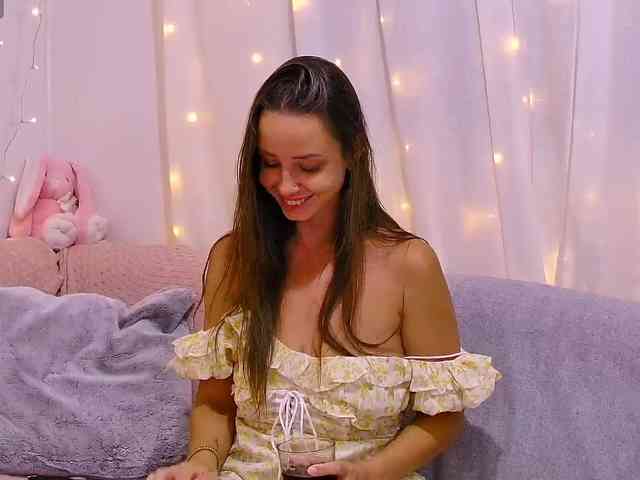 Miss_Milka webcam