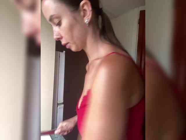 Miss_Milka webcam