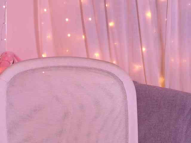 Miss_Milka webcam