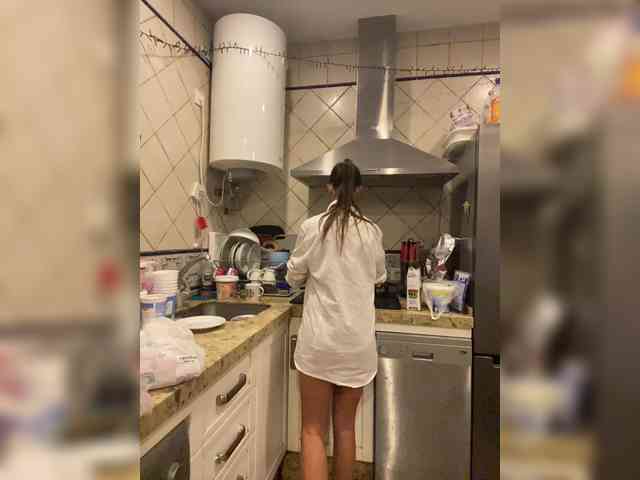 Miss_Milka webcam