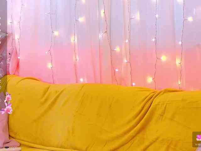 Miss_Milka webcam
