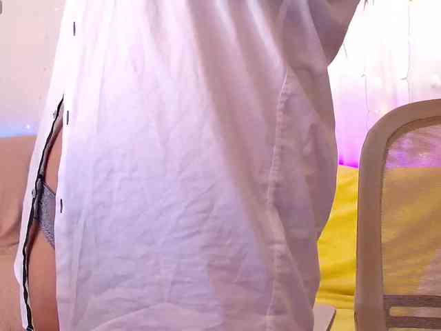 Miss_Milka webcam