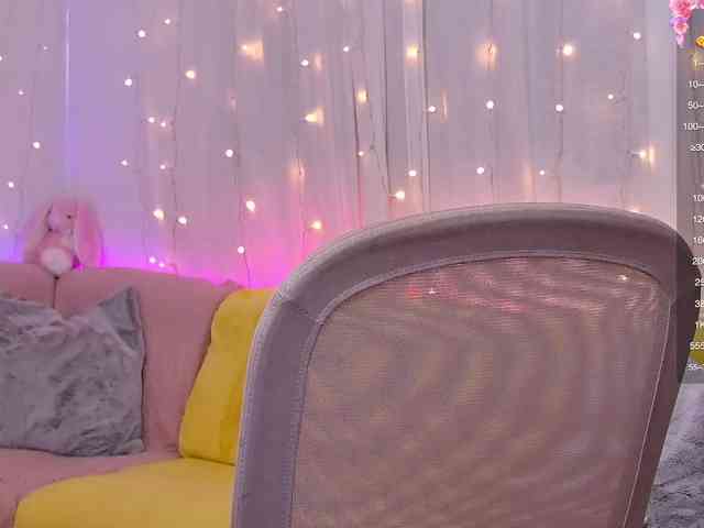 Miss_Milka webcam