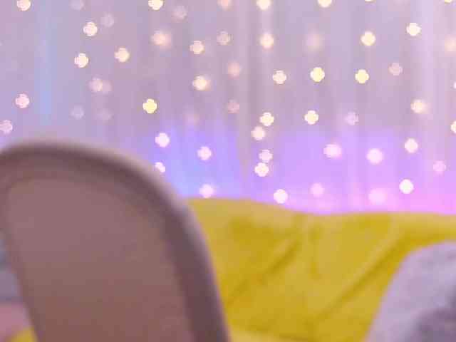 Miss_Milka webcam