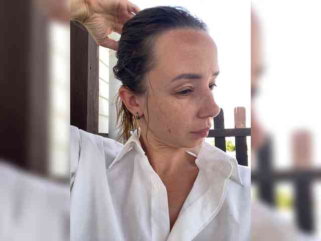 Miss_Milka webcam
