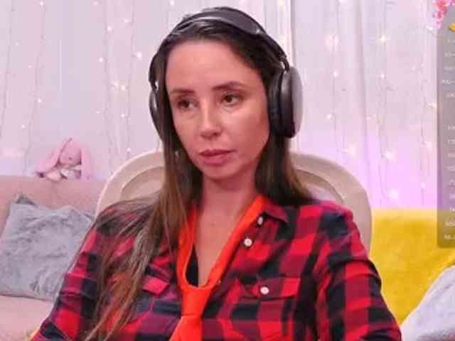 Miss_Milka webcam