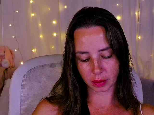 Miss_Milka webcam