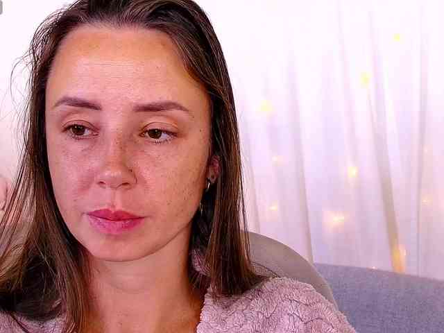 Miss_Milka webcam