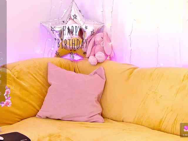 Miss_Milka webcam
