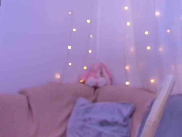 Miss_Milka webcam