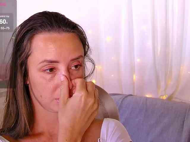 Miss_Milka webcam