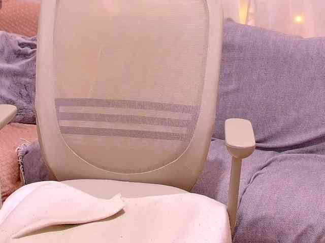 Miss_Milka webcam