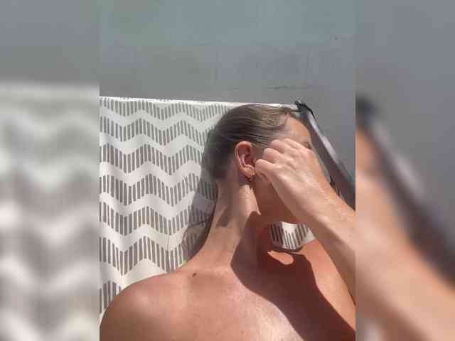 Miss_Milka webcam