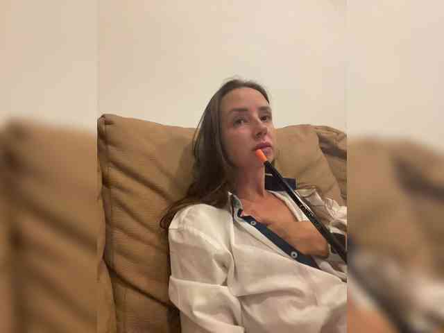 Miss_Milka webcam
