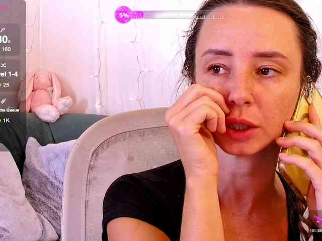 Miss_Milka webcam