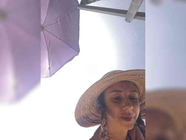 Miss_Milka webcam
