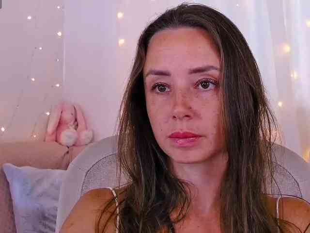Miss_Milka webcam