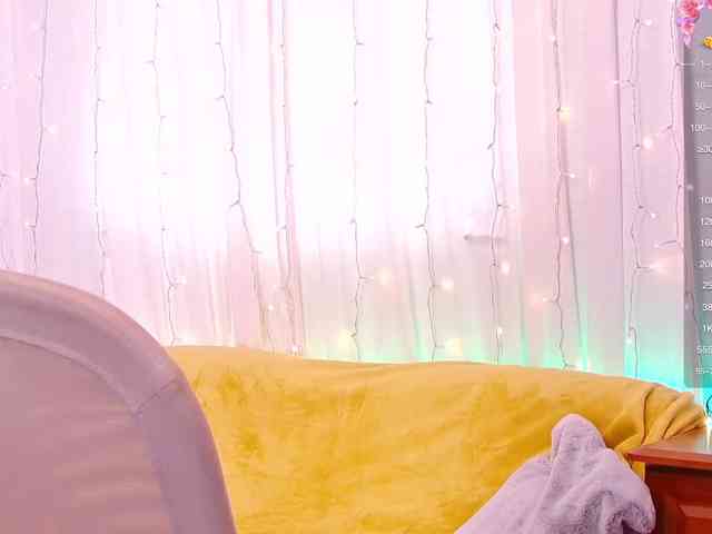 Miss_Milka webcam