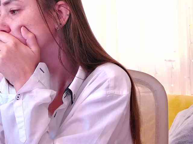 Miss_Milka webcam