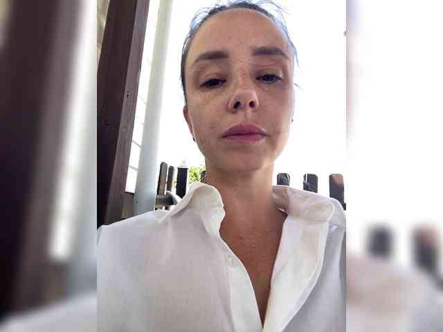 Miss_Milka webcam