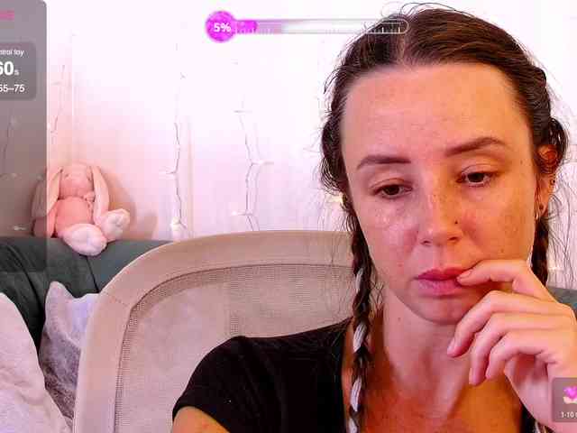 Miss_Milka webcam