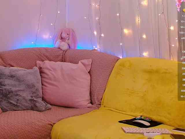 Miss_Milka webcam