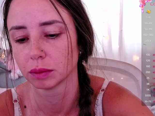 Miss_Milka webcam